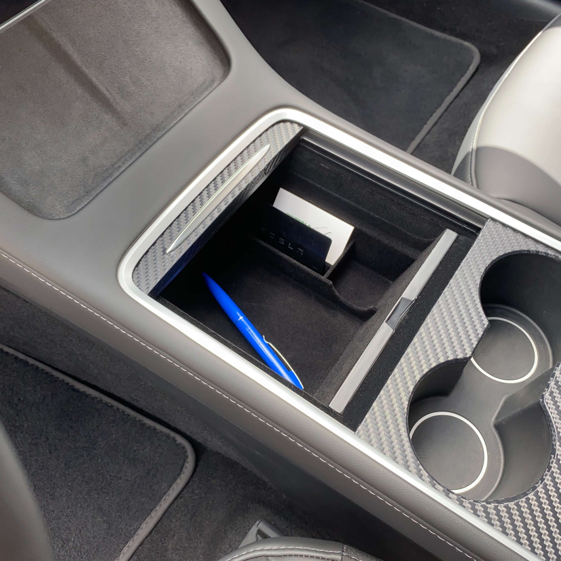 2 PCS für Tesla Model 3 Model Y Mittelkonsole Organizer Armlehnen  Aufbewahrungsbox Silikon Mittelkonsolen Tabletts Tesla Zubehör : :  Auto & Motorrad
